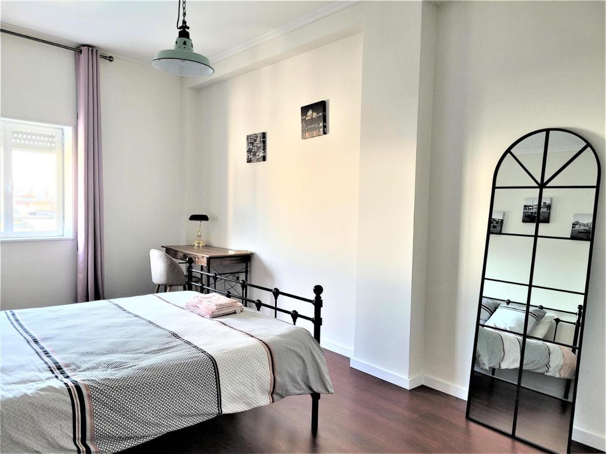 Charm City Center Apt 140M2 & Free Parking Lejlighed Braga Eksteriør billede